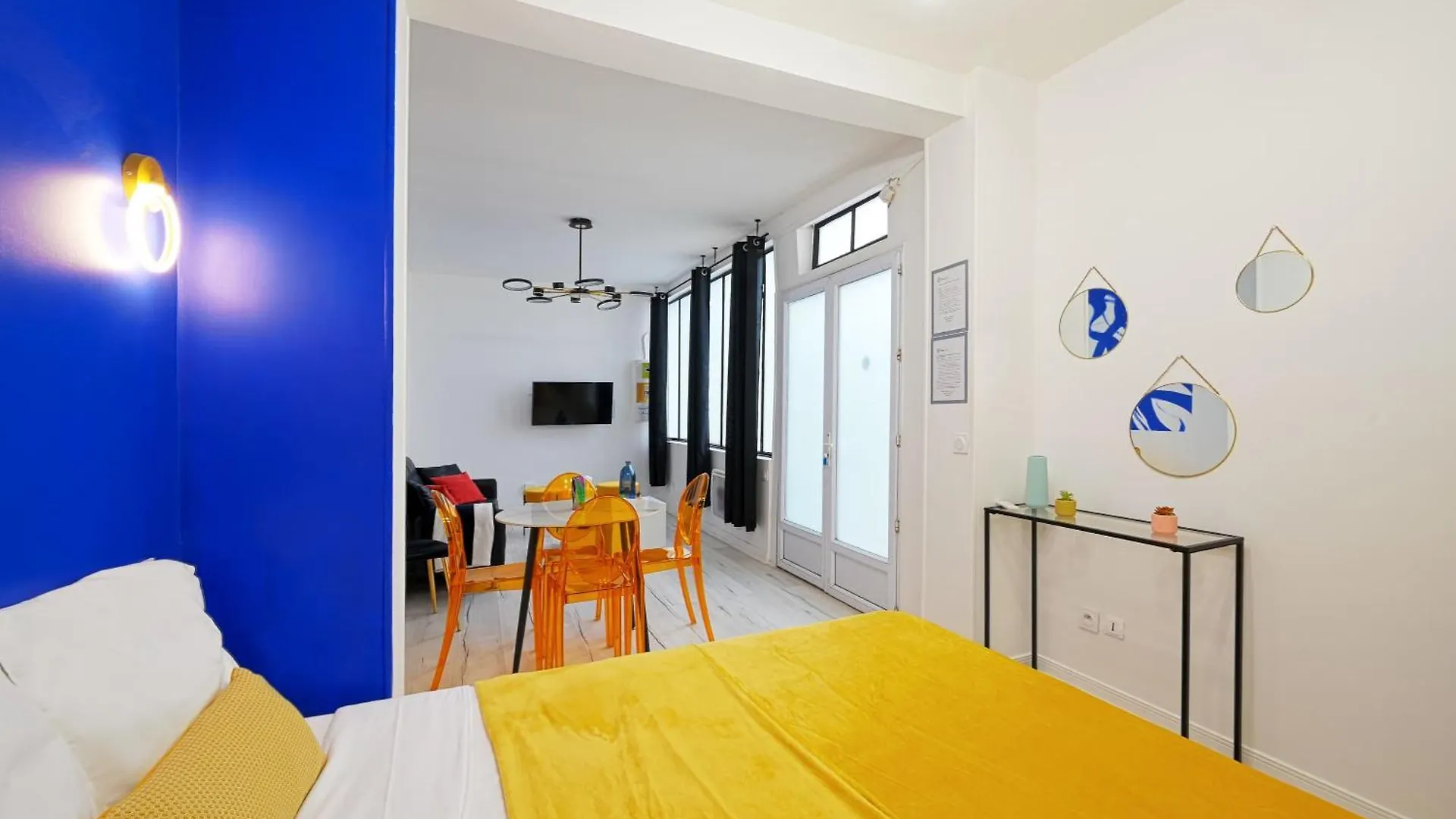 Large Studio With Modern Art Vibes Perfect For 3 Paris Apartment